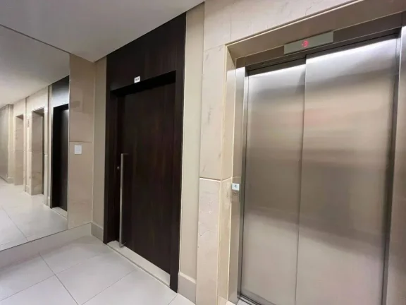Imagem Apartamento de Luxo com 4 Suítes e 4 Vagas, Ampla Área Externa e Sofisticação em Cada Detalhe!