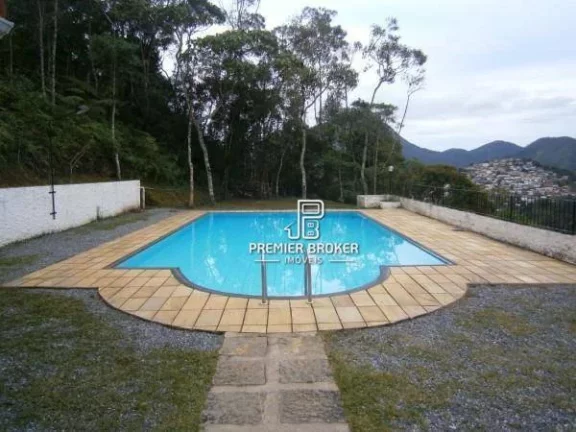 Imagem Casa com 3 dormitórios à venda, 140 m² por R$ 532.000,00 - Jardim Europa - Teresópolis/RJ