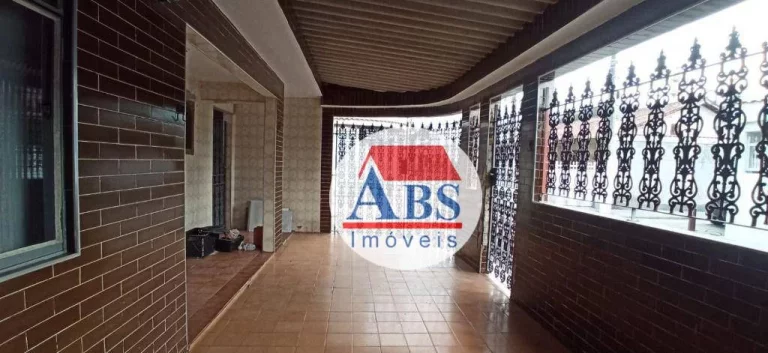 Imagem Casa com 3 dormitórios à venda, 88 m² por R$ 350.000,00 - Jardim Trinta e Um de Março - Cubatão/SP