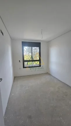 Imagem Sobrado em Condomínio à venda no Bairro Alto Curitiba PR