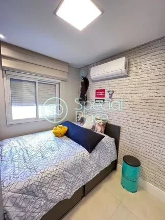Imagem Lindo apartamento reformado em Santana. São 120m2 de área privativa. São duas suítes + escritór...