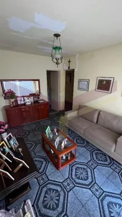 Imagem Casa ampla, 3 quartos, Conjunto Centenário. Bairro Queimadinha