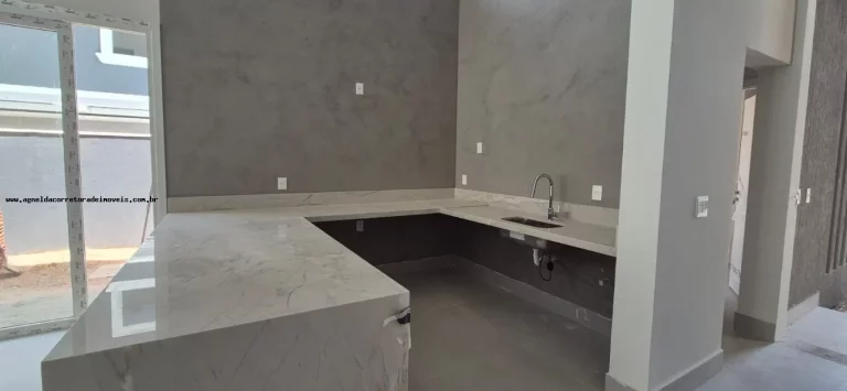 Imagem Casa em Condomínio para Venda em Parnamirim, Pium (Distrito Litoral), 3 dormitórios, 3 suítes, 4 banheiros, 4 vagas