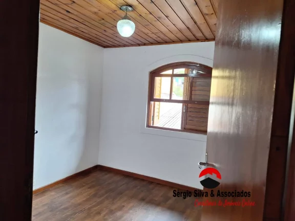 Imagem Casa a Venda na Região do Jaguaribe em Campos do Jordão-SP.