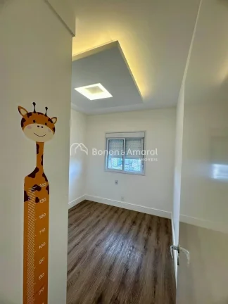 Imagem Este apartamento no condomínio Alto da Abolição, localizado no bairro Ponte Preta, oferece 77m² ...