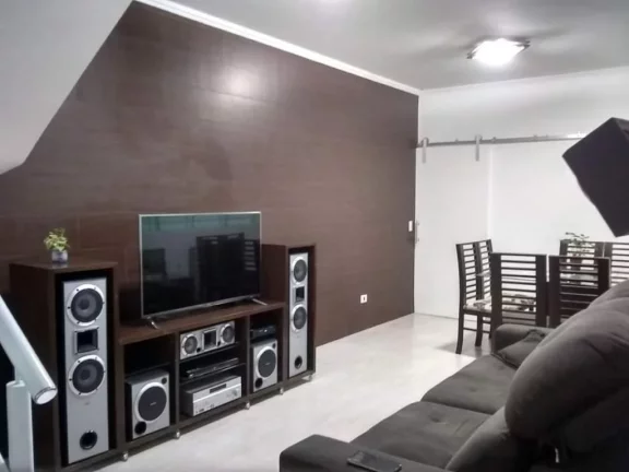 Imagem Sobrado com 3 dormitórios à venda, 189 m² por R$ 790.000,00 - Vila Figueira - Suzano/SP