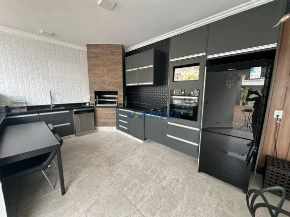 Imagem Casa com 6 dormitórios à venda, 240 m² por R$ 2.690.000,00 - Acapulco - Guarujá/SP