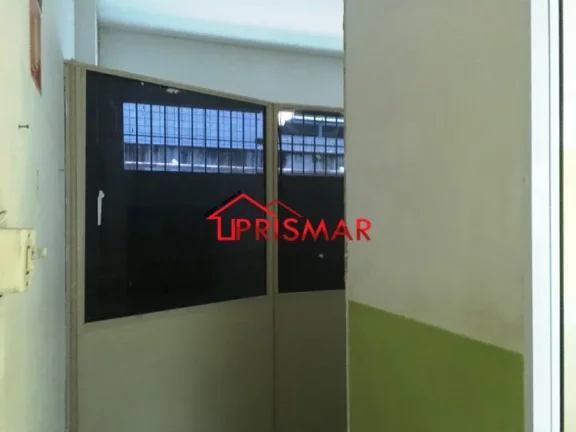 Imagem Aluga-se loja/galpão comercial canal 1 com estacionamento