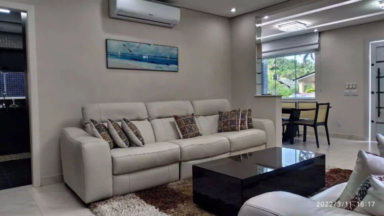 Imagem Casa com 5 dormitórios à venda, 200 m por R$ 4.900.000,00 - Riviera