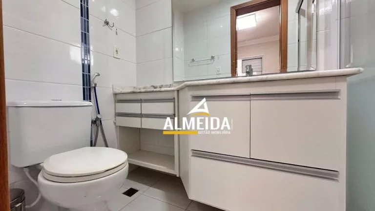 Imagem Apartamento com 3 dormitórios para alugar, 99 m² por R$ 2.770,00/mês - Jardim São Paulo II - Rio Claro/SP