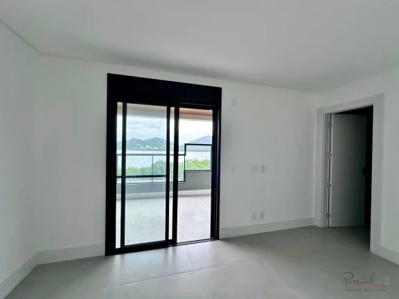 Imagem Apartamento Exclusivo em Condomínio Clube de Luxo Área Privativa: 162,43m2 privativos Descrição:...