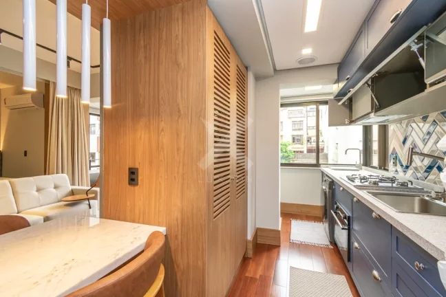 Imagem Apartamento à venda em Porto Alegre, Mont Serrat, com 1 quarto, 45m2