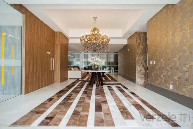 Imagem Apartamento com Terraço para Venda em Balneário Camboriú / SC no bairro Centro