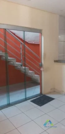 Imagem Santo André lindo sobrado 3 dormitórios, sendo 1 suíte, espaço gourmet, 2 vagas com ótima localização e valor !!!