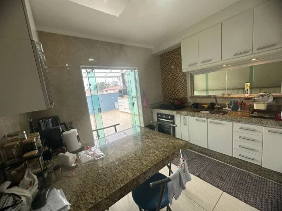 Imagem Sobrado com 3 dormitórios à venda, 282 m² por R$ 680.000,00 - Parque Marajoara - Santo André/SP