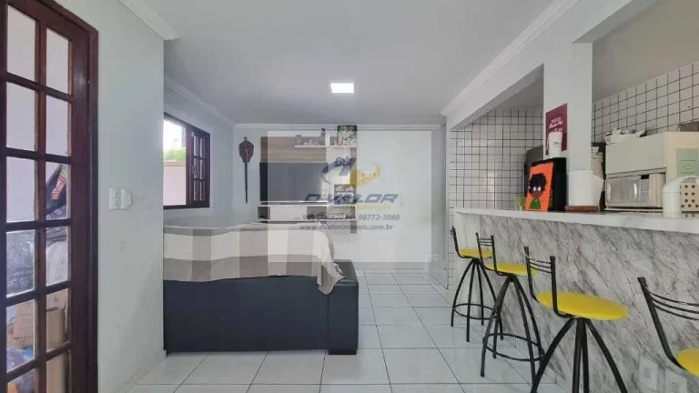 Imagem Vendo Casa, em Condomínio Fechado, com 100 m², 3 quartos s/ 1 suíte, espaço gourmet e 2 vagas