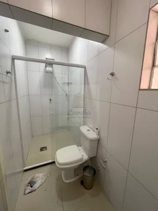 Imagem Casa em Condomínio para Locação em Cuiabá-MT (Jardim Mossoró) - 3 Quartos, 2 Suítes, 1 Sala, 2 Vagas de Garagem!