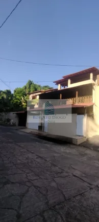 Imagem Casa em Condomínio de Luxo em São Gonçalo-RJ, Zé Garoto: 3 quartos, 1 suíte, 2 salas, 2 banheiros, 2 vagas, 317m²!