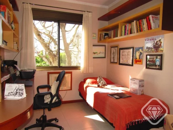 Imagem Acordar com o Guaíba na sua janela é mais do que morar, é viver melhor.

Apartamento de alto padr...