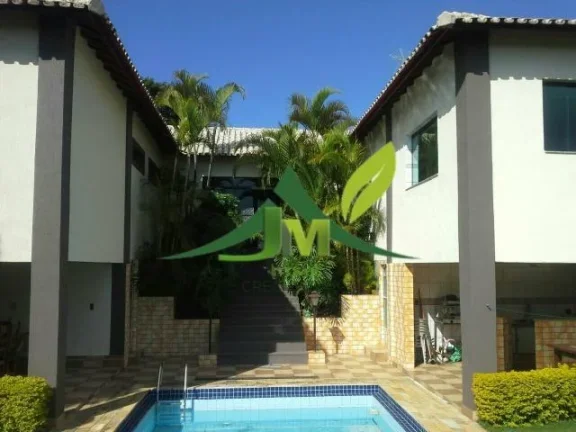 Imagem Lindíssima Casa Térrea à Venda em Atibaia