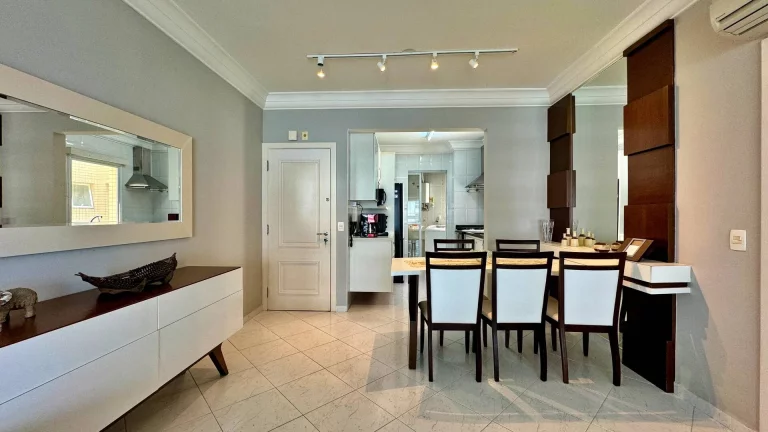Imagem Apartamento com 3 dormitórios à venda, 113 m por R$ 3.900.000,00 - Riviera