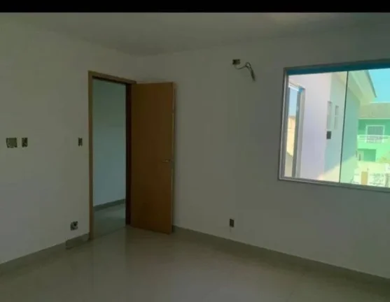 Imagem CASA DE CONDOMÍNIO FREGUESIA JACAREPAGUÁ DÚPLEX ACEITA FINANCIAMENTO