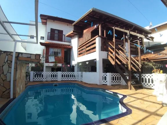 Imagem SOBRADO IMPONENTE - BAIRRO SANTA GENEBRA - CAMPINAS