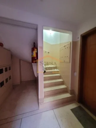 Imagem Apartamento 87m², 2 dormitórios, banheiro, sala, cozinha, área de serviço, 1 vaga de garagem cob...