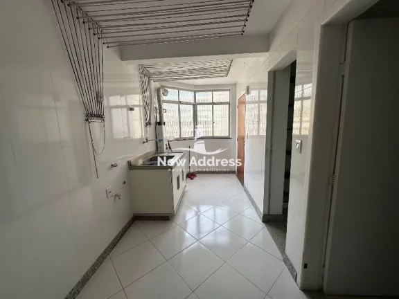 Imagem Lindo 4 quartos de frente para o mar à venda na Praia da Costa - Vila Velha