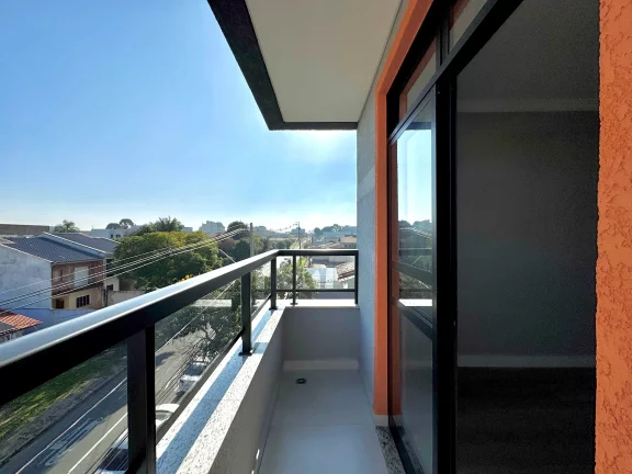 Imagem Apartamento com 3 dormitórios sendo 1 suíte e 1 vaga de garagem em São José dos Pinhais