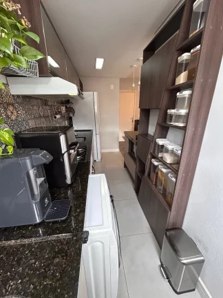Imagem Lindo Apartamento Totalmente Mobiliado em localização excelente de Novo Hamburgo