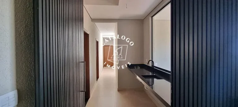Imagem Casa em Condomínio a Venda no bairro Residencial e Empresarial Alphaville - Ribeirão Preto, SP