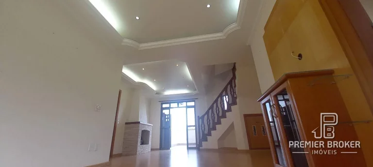 Imagem Cobertura à venda, 310 m² por R$ 1.600.000,00 - Várzea - Teresópolis/RJ