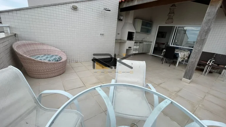 Imagem Cobertura Praia Grande em Ubatuba-SP com 2 dormitórios,sendo 1 suíte,varanda gourmet com churrasqueira,2 vagas de garagem