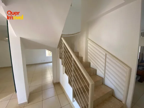 Imagem Maravilhosa casa em condomínio para locação na Vila do Golf, Ribeirão Preto-SP! 3 quartos, 3 suítes, 1 sala, 5 banheiros, 320m² de área. Aproveite essa oportunidade! Quer Imóvel Negócios Imobiliários!