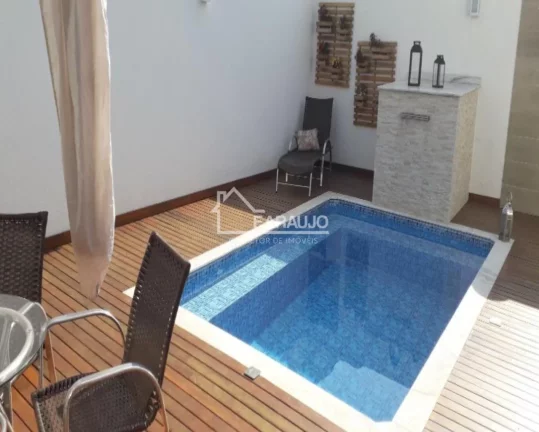Imagem Casa em Condomínio à venda em Alphaville Nova Esplanada com 264m² 3 suítes, 6 vagas