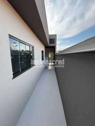 Imagem Casa à venda no Jardim Moema, próxima ao Norte Shopping, com 2 quartos, sala e cozinha, espaço nos fundos, 1 vaga, 62m² construídos em terreno de 125m²