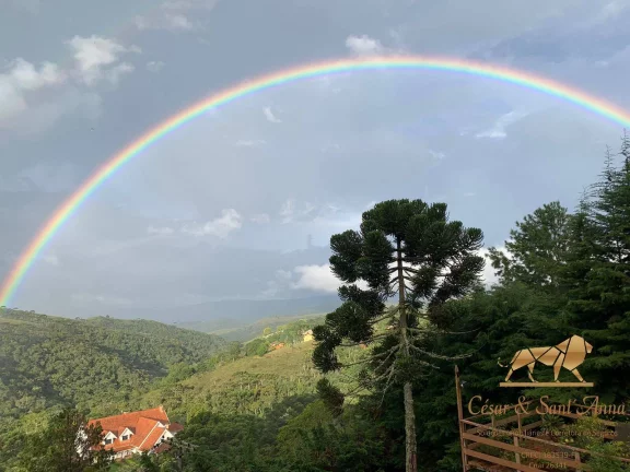 Imagem Casa de campo em condomínio exclusivo, a venda, em Campos do Jordão/SP