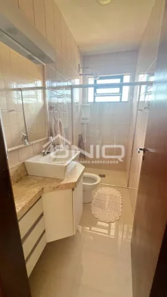 Imagem Casa Suíte + 3 Dormitórios - Vila Isabel