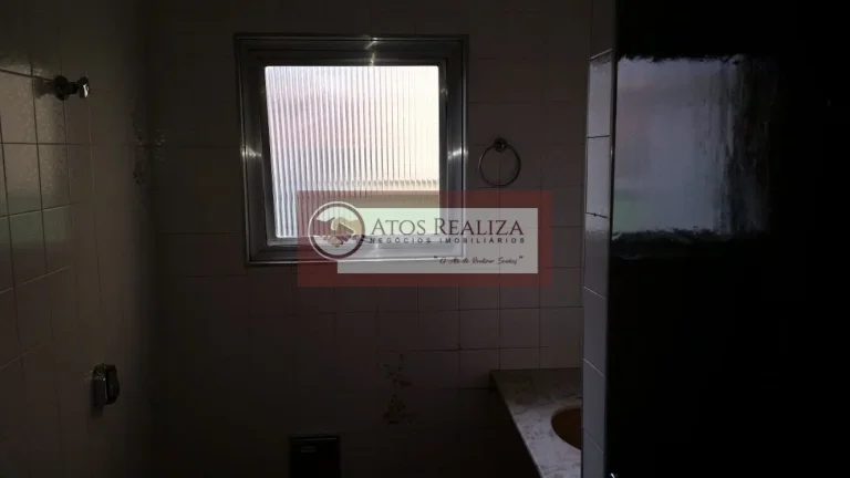 Imagem Vendo lindo sobrado com Edícula em Jardim Santa Cruz (Campo Grande) - São Paulo 167M², 4 Dormitórios, 1 Suíte, 3 Banheiros e 2 vagas de garagem por R$ 670.000. Oportunidade.