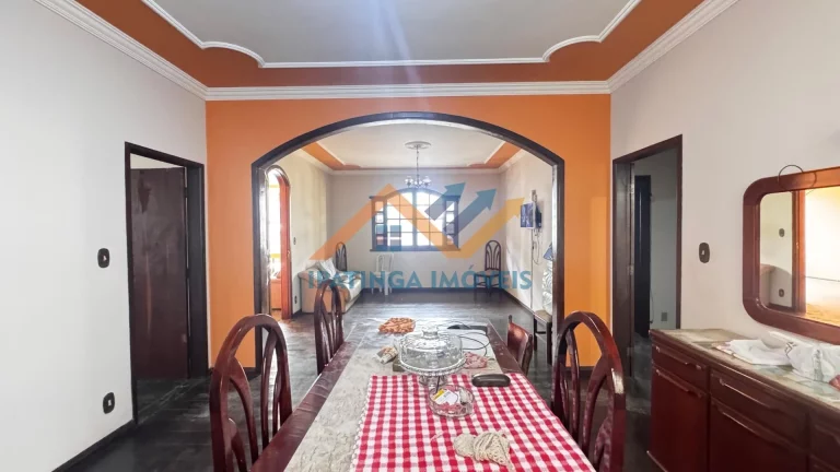 Imagem Casa à venda no bairro Iguaçu - Ipatinga