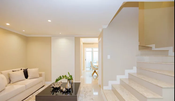 Imagem Sobrado em Condomínio de 3 quartos no bairro Santa Felicidade