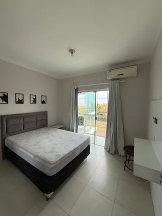 Imagem Duplex à venda, com 2 quartos, 121,73m²
