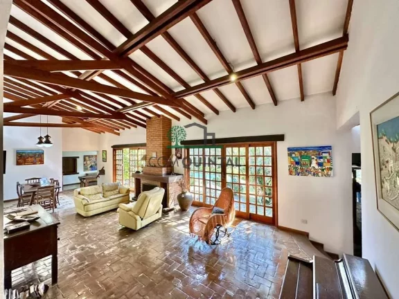 Imagem Casa com 5 Quartos à Venda, 368 m² em Jardim Ana Estela - Carapicuíba