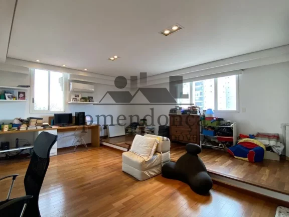 Imagem Cobertura Duplex na Água Branca com 210m², 3 suítes e 3 vagas.