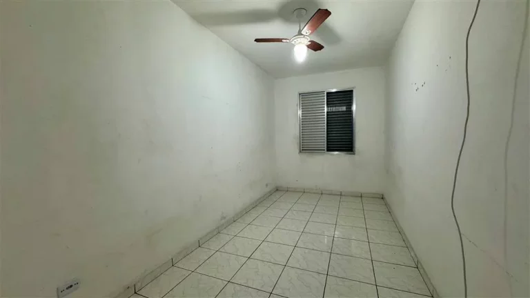 Imagem APARTAMENTO COM 47.5 m² - FORTE - PRAIA GRANDE SP