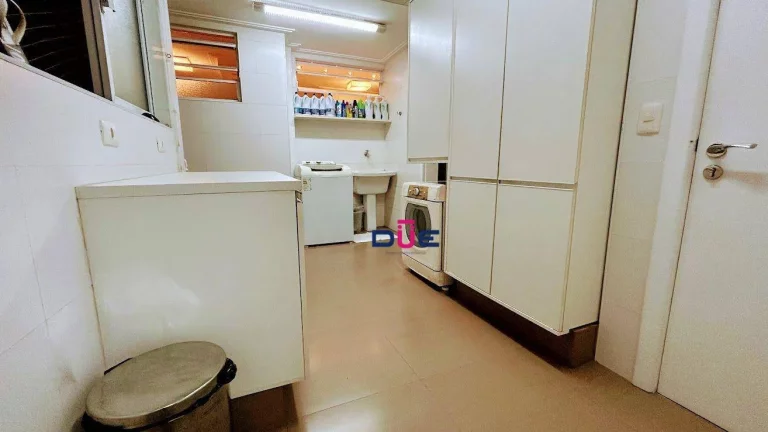 Imagem Apartamento com 3 dormitórios à venda, 170 m² por R$ 1.900.000 - Gonzaga - Santos/SP