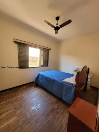 Imagem Casa para Venda em Limeira, Boa Vista, 3 dormitórios, 1 suíte, 2 banheiros, 3 vagas