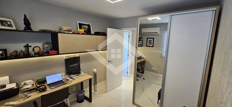 Imagem Apartamento 100m², 2 Quartos, Totalmente Reformado – Sol da Manhã