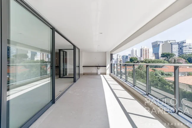 Imagem Pinheiros Venda - 4 Suítes - 3 vagas - 230m²